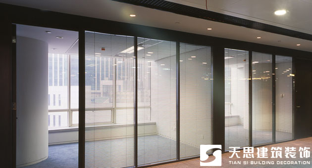 <a href=http://www.mingyuanfrp.cn/ target=_blank class=infotextkey>合肥辦公室裝修</a>玻璃